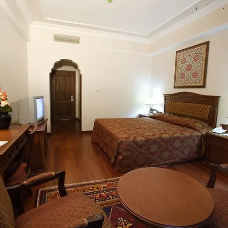 Sultanhan Special Class Istanbul